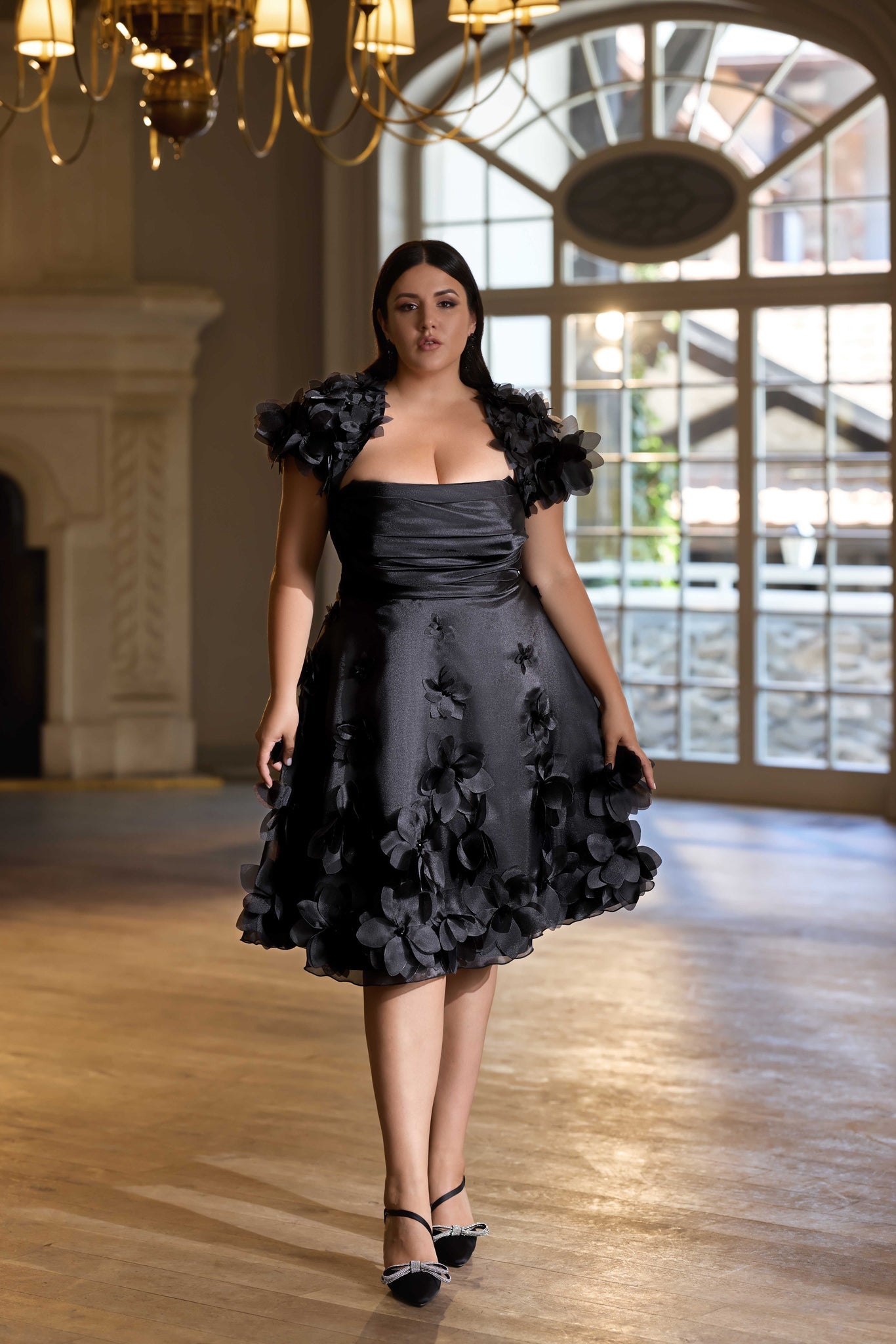 EVENING DRESS WITH 3D FLOWERS