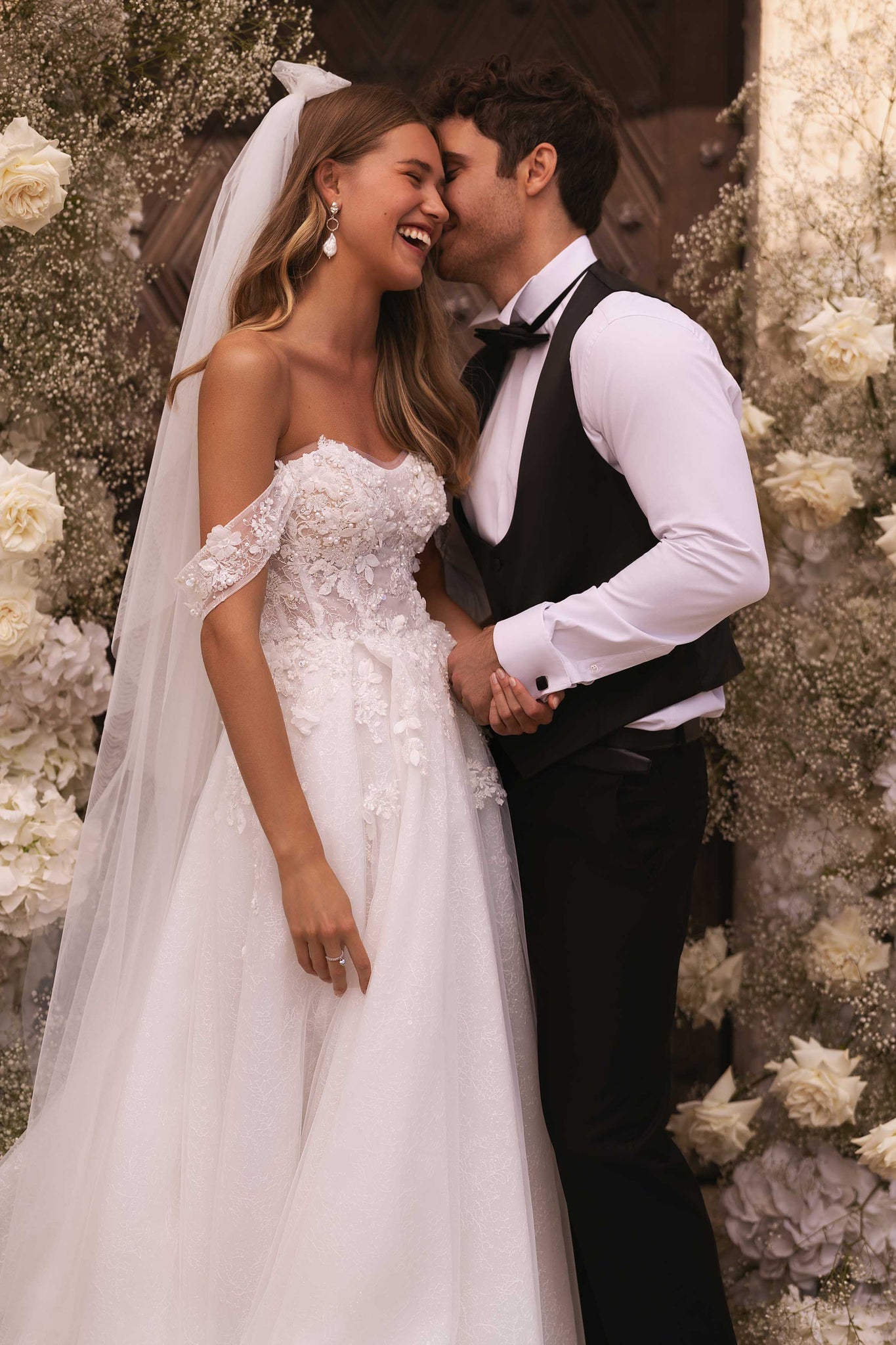 FAYNA-03 Wedding Dress