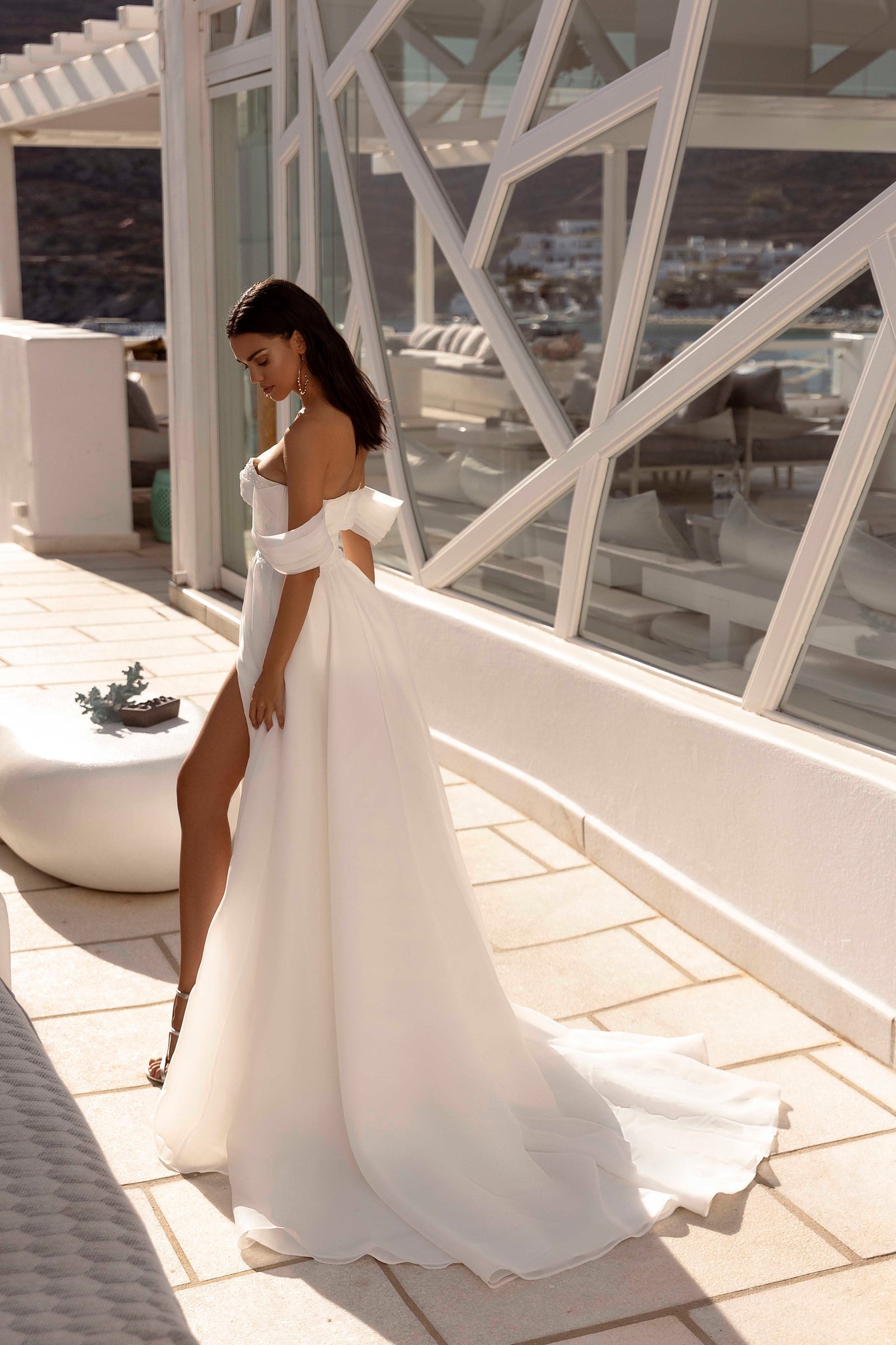 MAT ORGANZA WEDDING DRESS