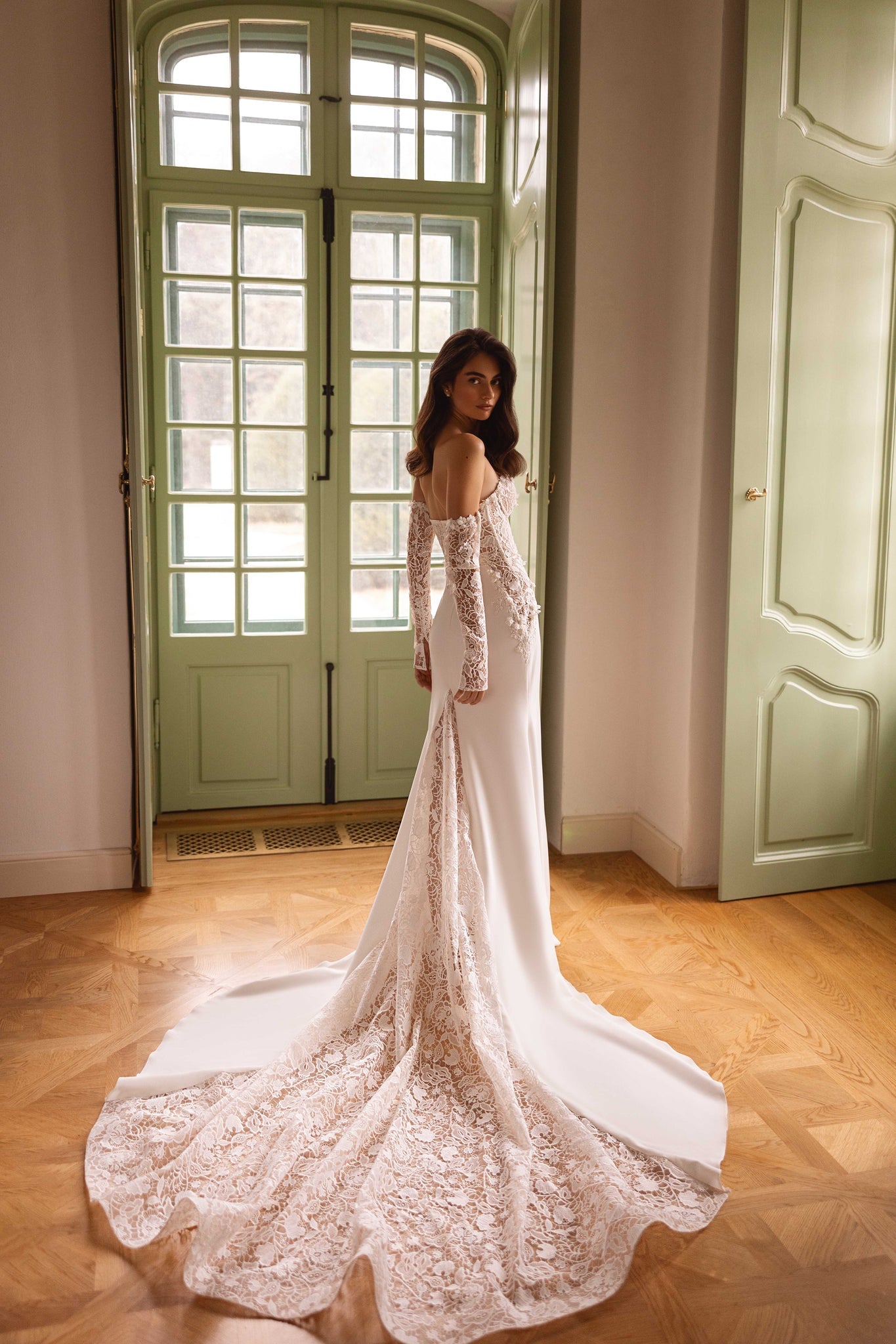 PETRA WEDDING DRESS