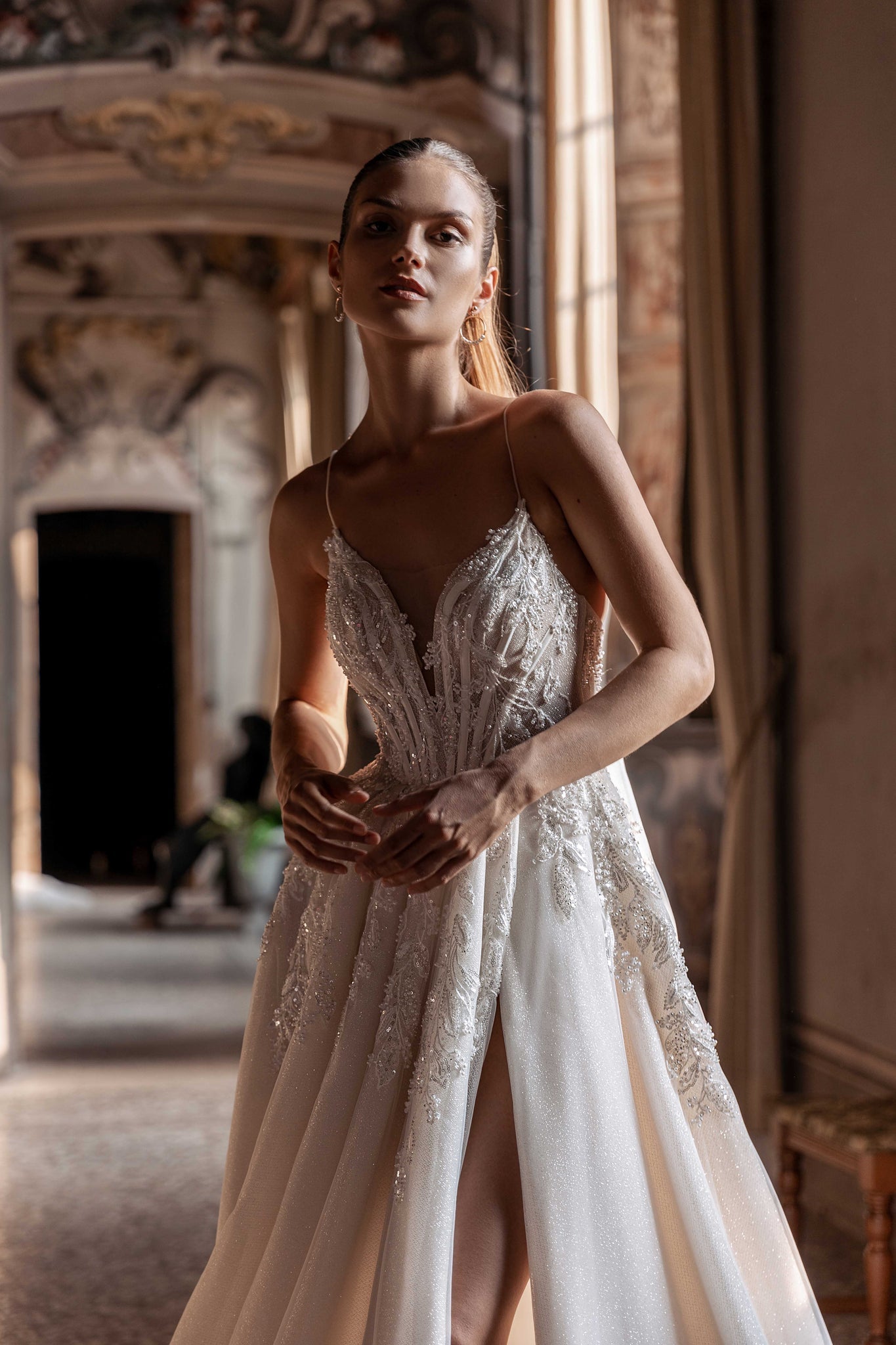 WEDDING DRESS CB 198 MENDI