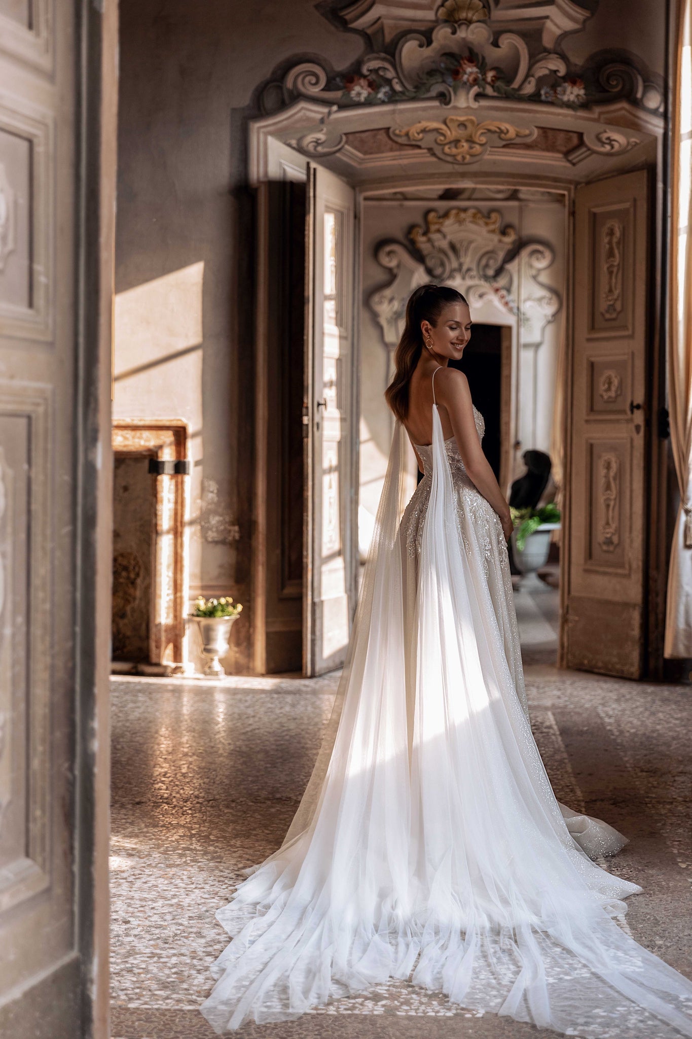 WEDDING DRESS CB 198 MENDI