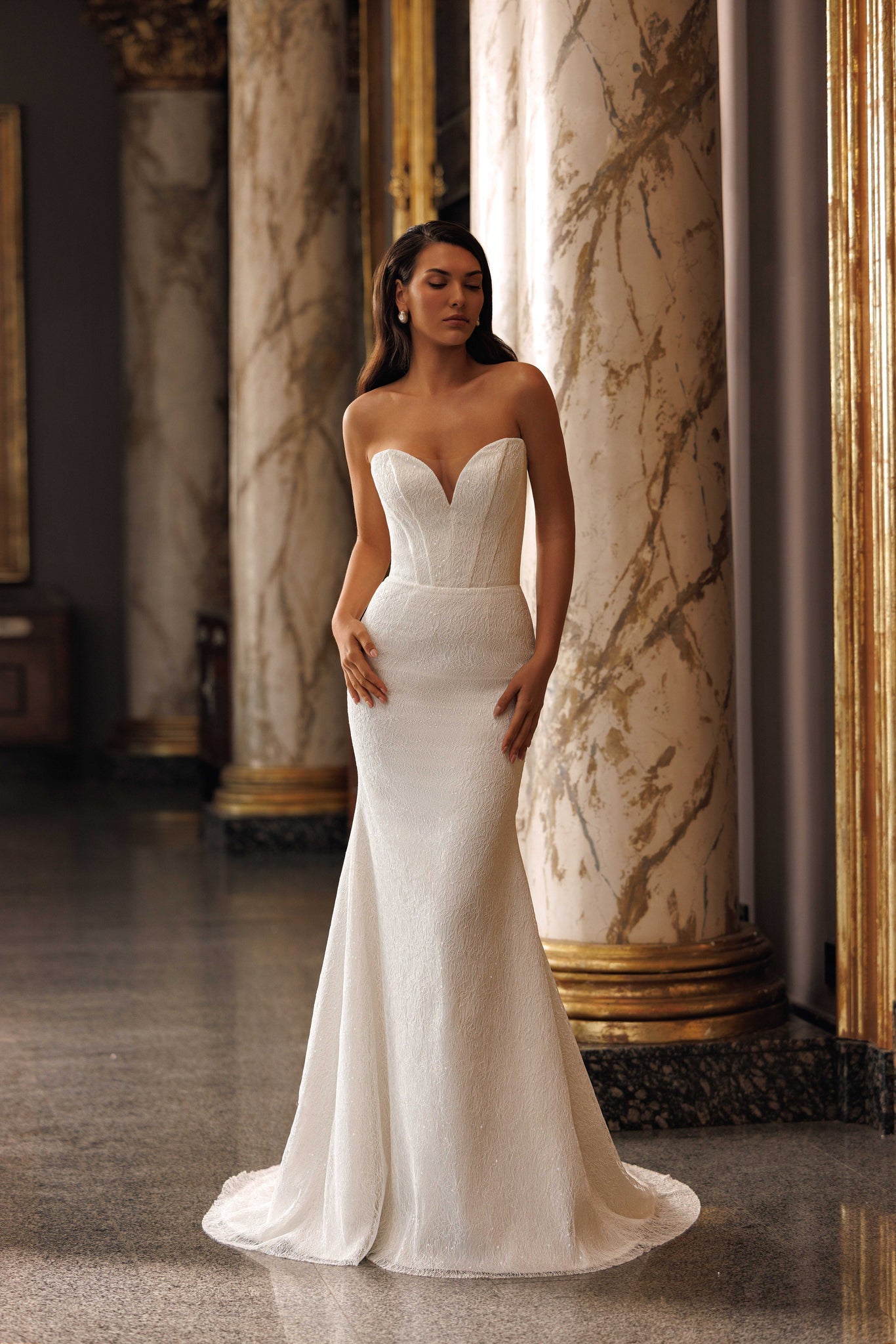 Wedding Dresses with Detachable Accessories
