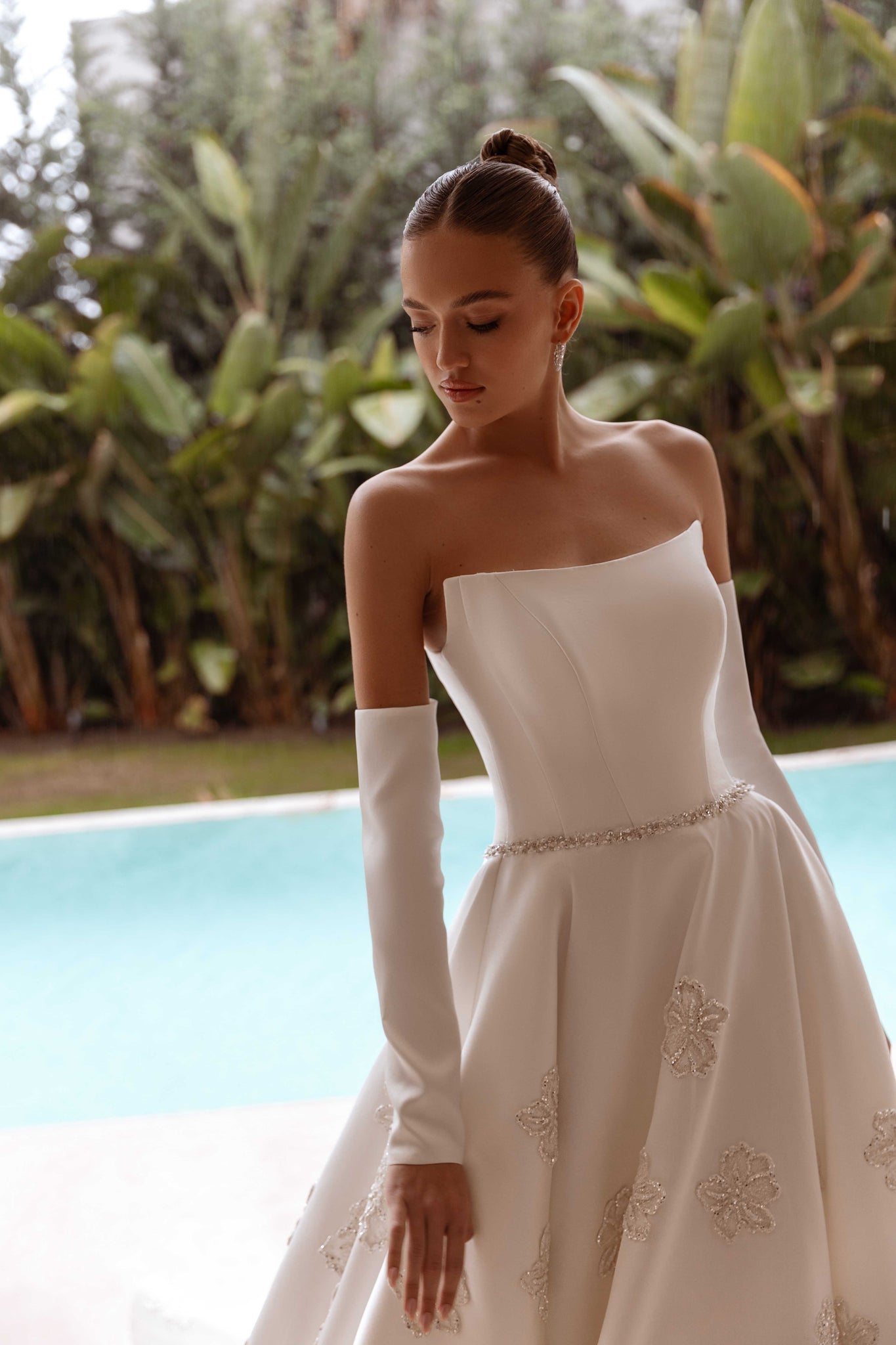 AURELIA Wedding Dress