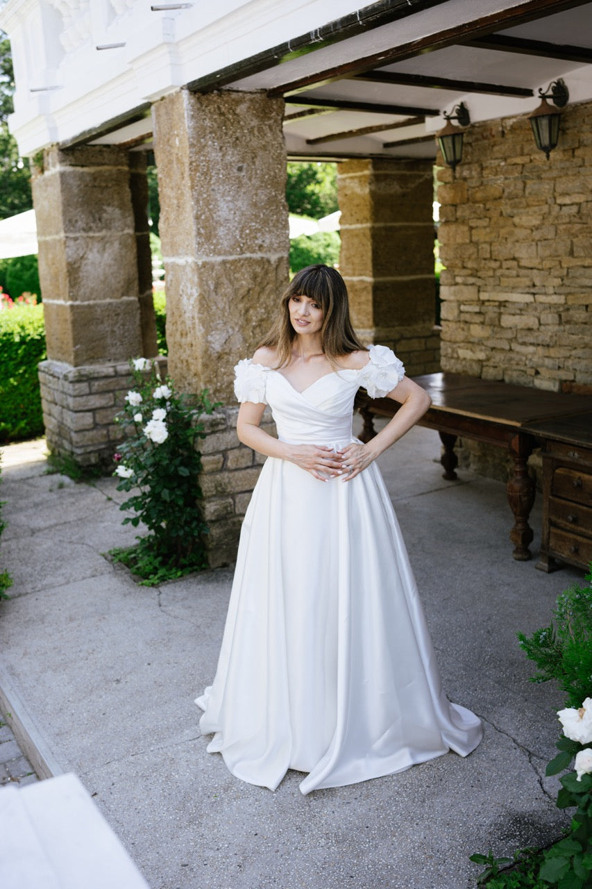 Elegant A-Line Wedding Dress with 3D Floral Off-Shoulder Sleeves