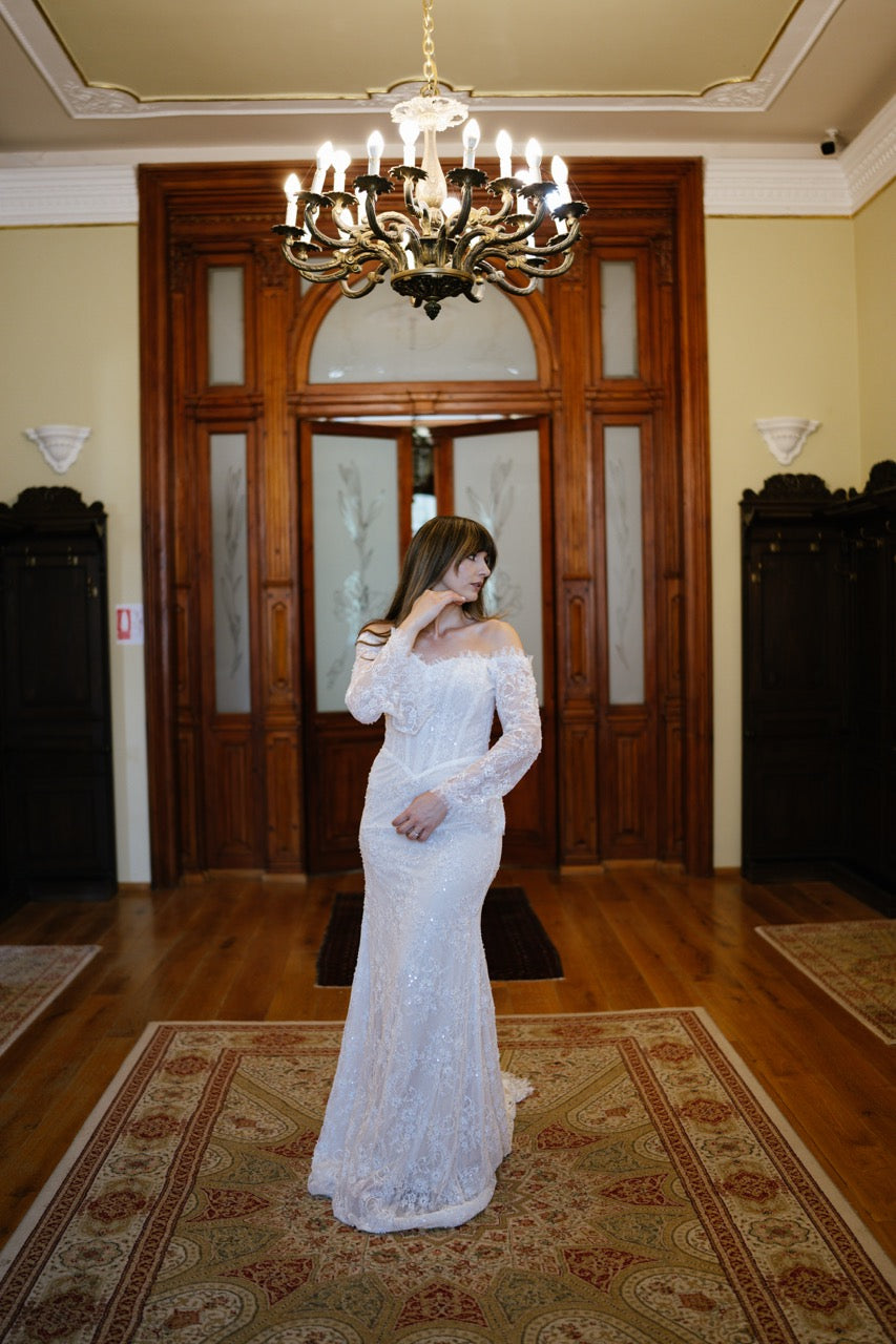 Luxury Off-Shoulder Lace Mermaid Wedding Dress with Long Sleeves
