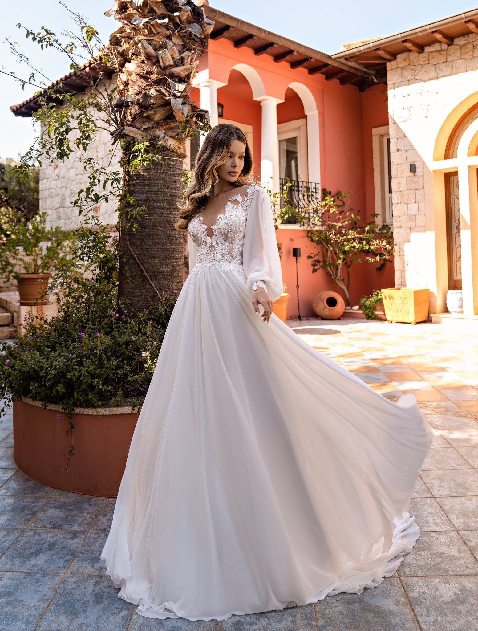 BOHO CHIC WEDDING DRESS IN VOILE