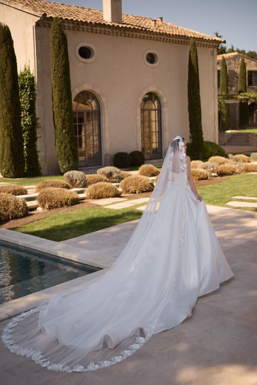 CALA WEDDING DRESS