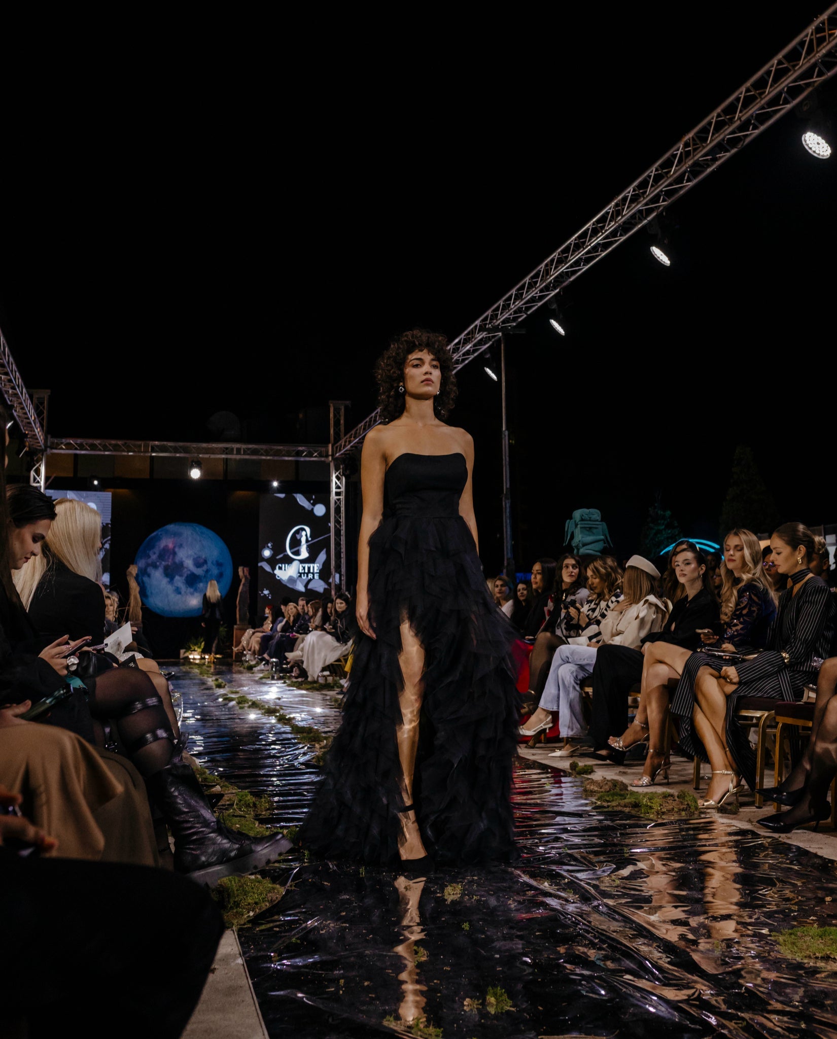 Elegant Black Tulle Evening Dress