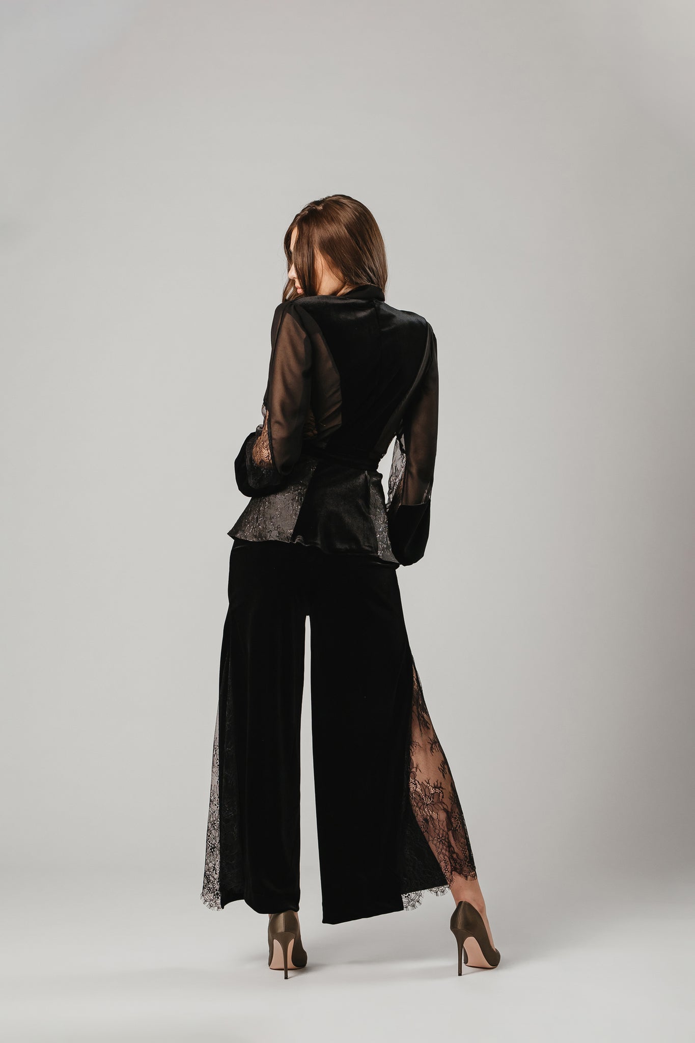 Elegant Brocade Wedding Jacket with Velvet and Lace