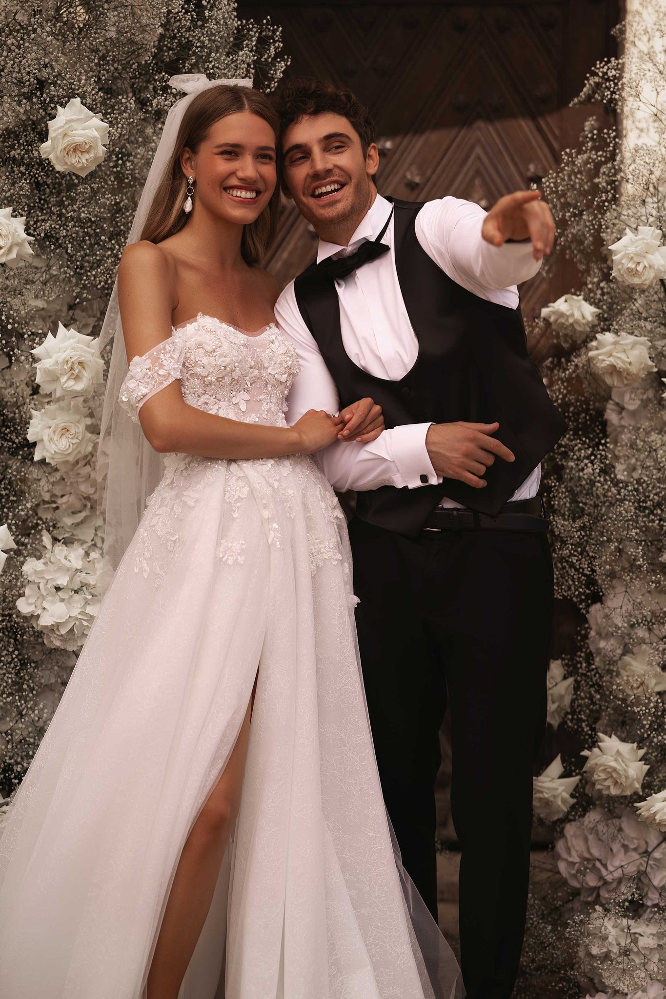 FAYNA-03 Wedding Dress