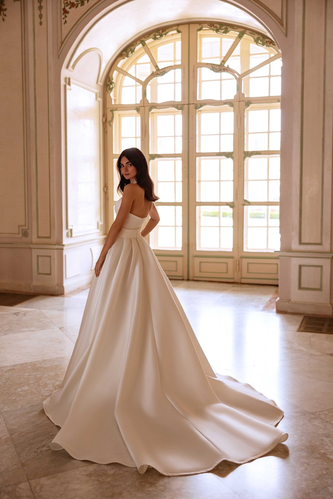 IZZI WEDDING DRESS