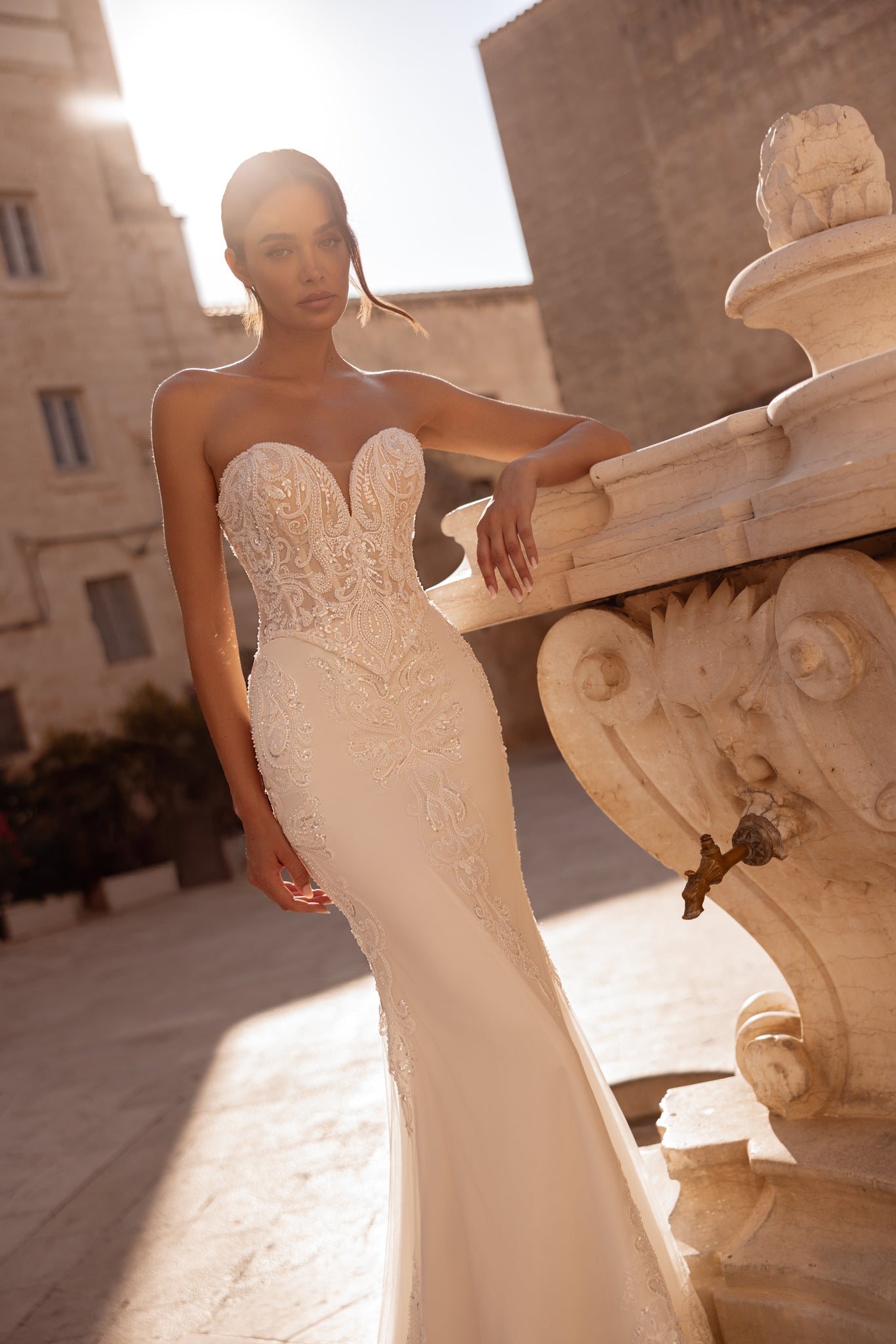 KIARA WEDDING DRESS