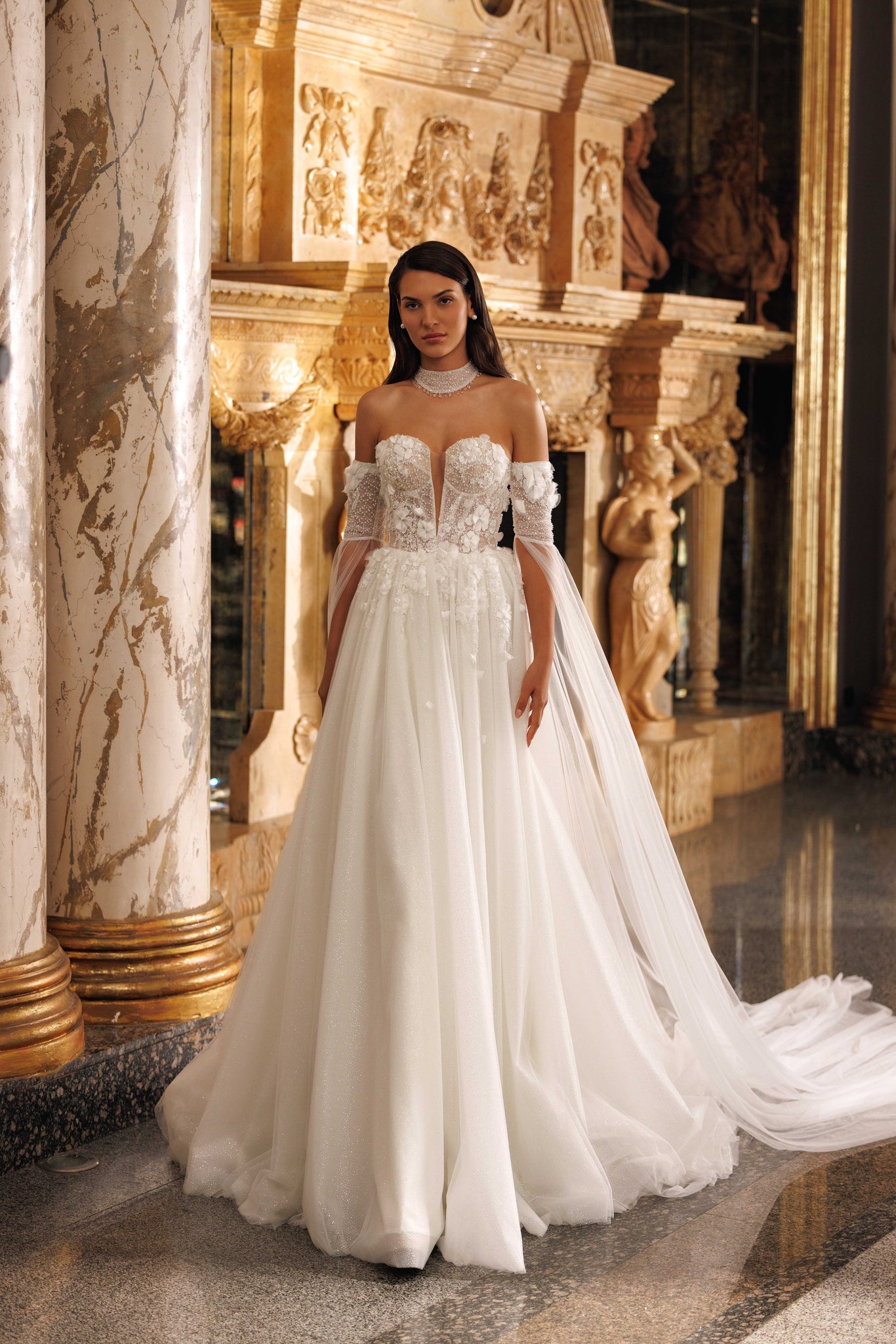 SIRENA WEDDING DRESS WITH TULLE APPLICATIONS AND EMBROIDERY