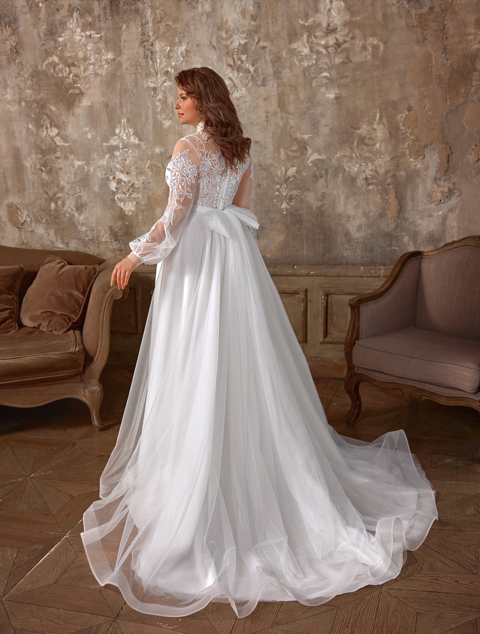 WEDDING DRESSES PLUS SIZE WITH LONG SLEEVES
