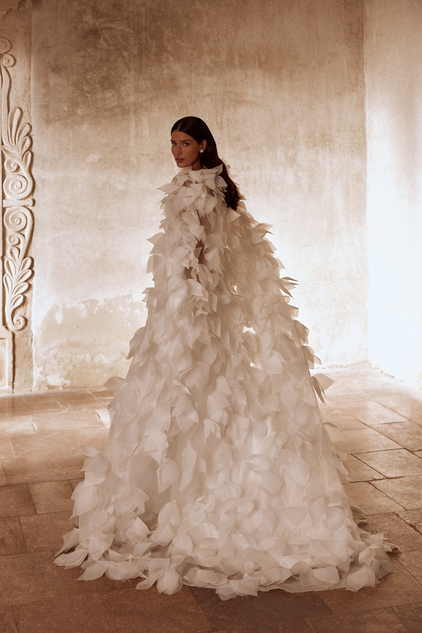 WEDDING DRESS CAILIN WITH CAPE