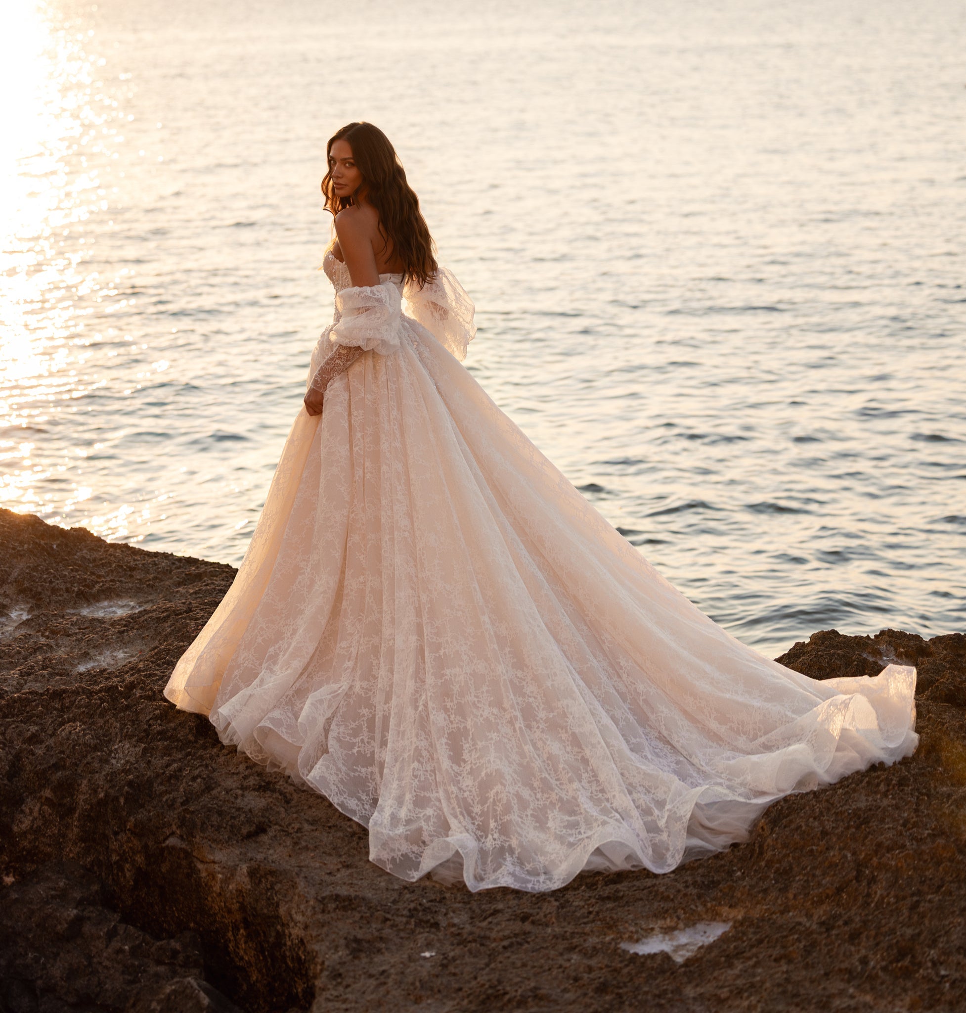 WEDDING DRESS M285 CAPRIELLE
