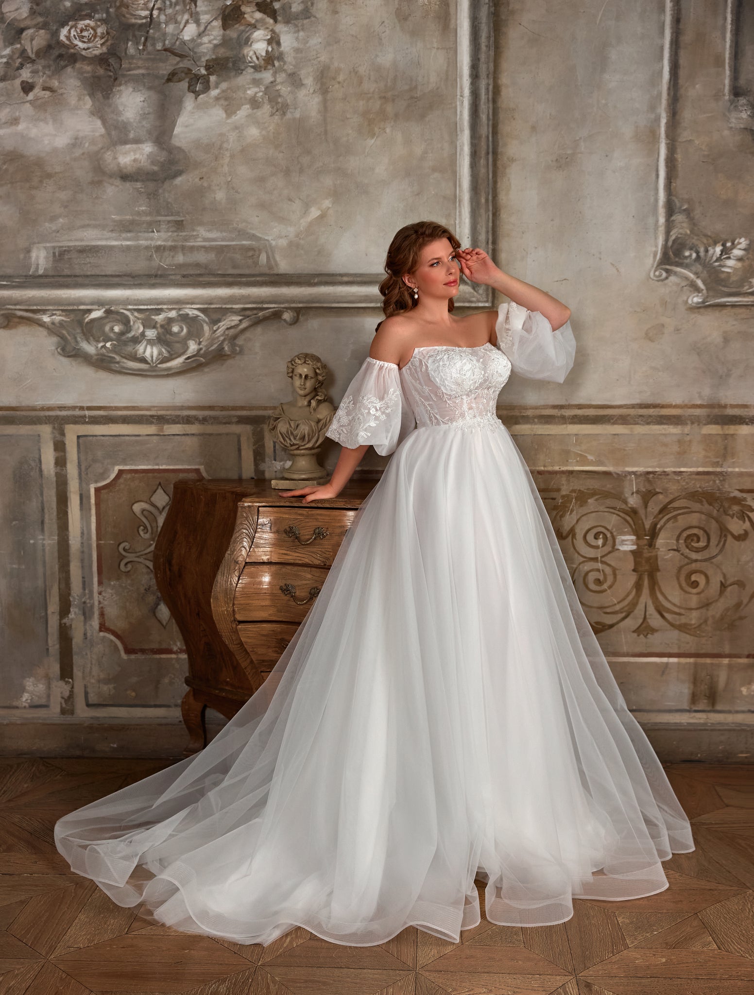 WEDDING DRESS NS-272