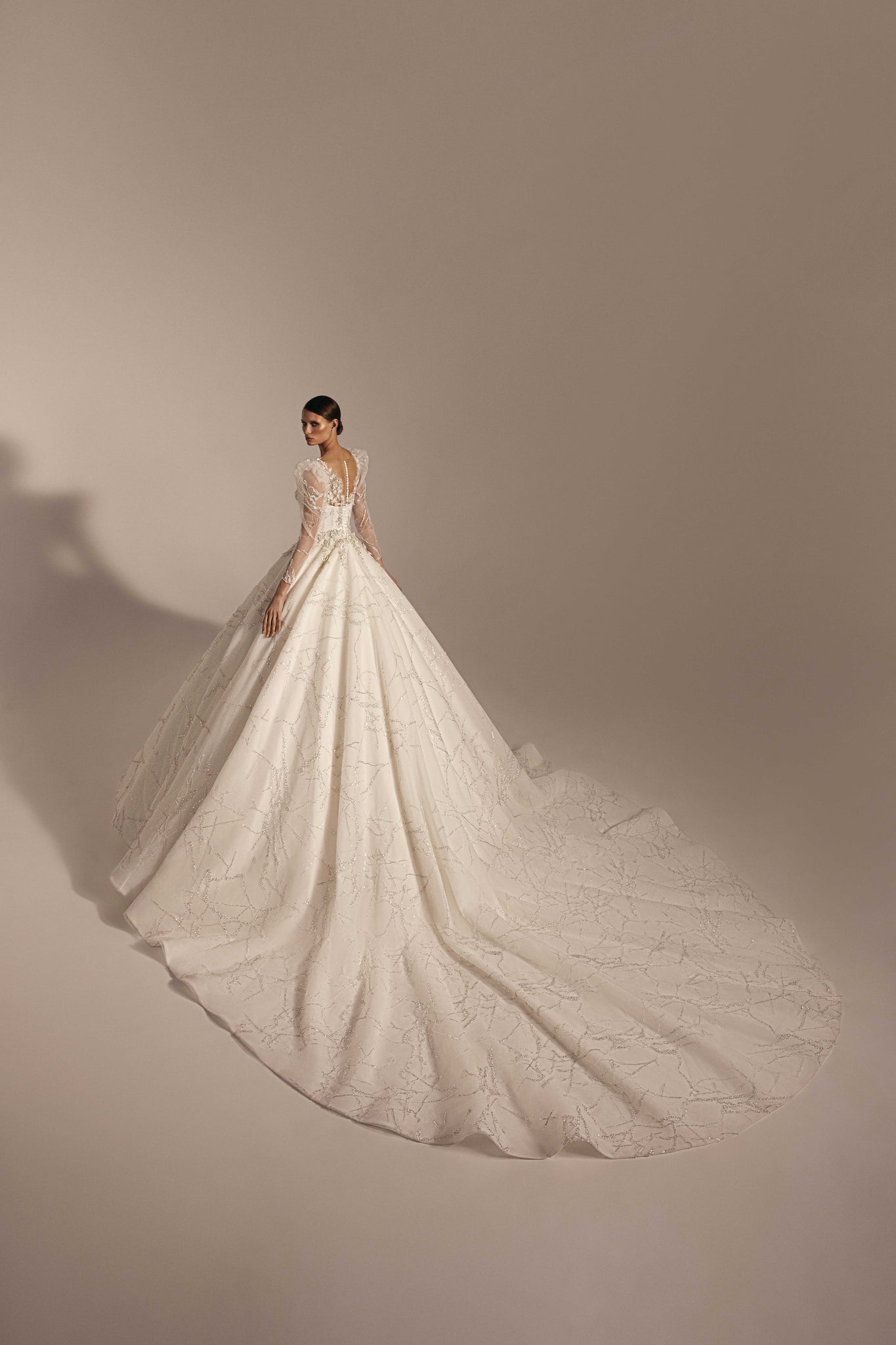 Wedding Dress with Puff Sleeves and Floral Embroidery