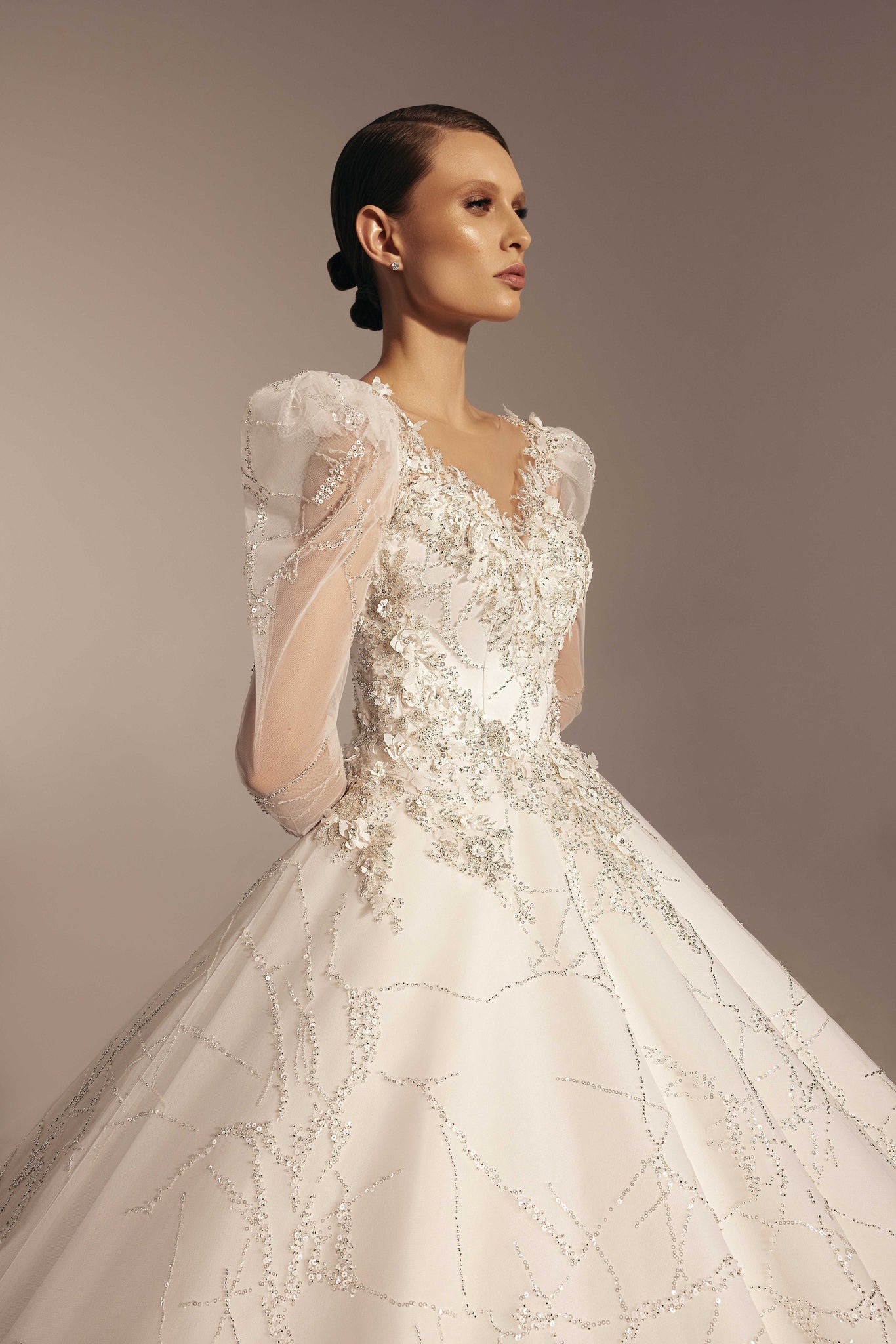 Wedding Dress with Puff Sleeves and Floral Embroidery